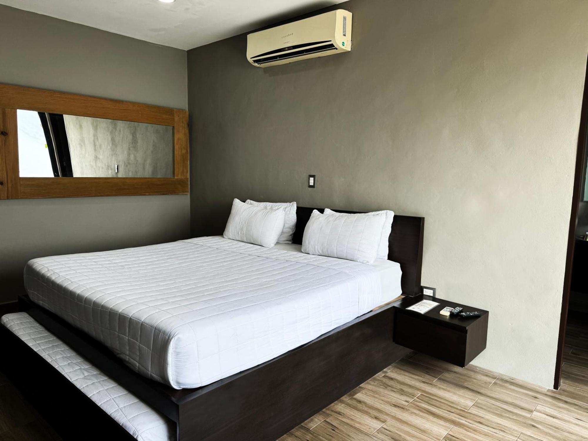 Cardedeu Hotel Lago De Coatepeque El Congo Zewnętrze zdjęcie